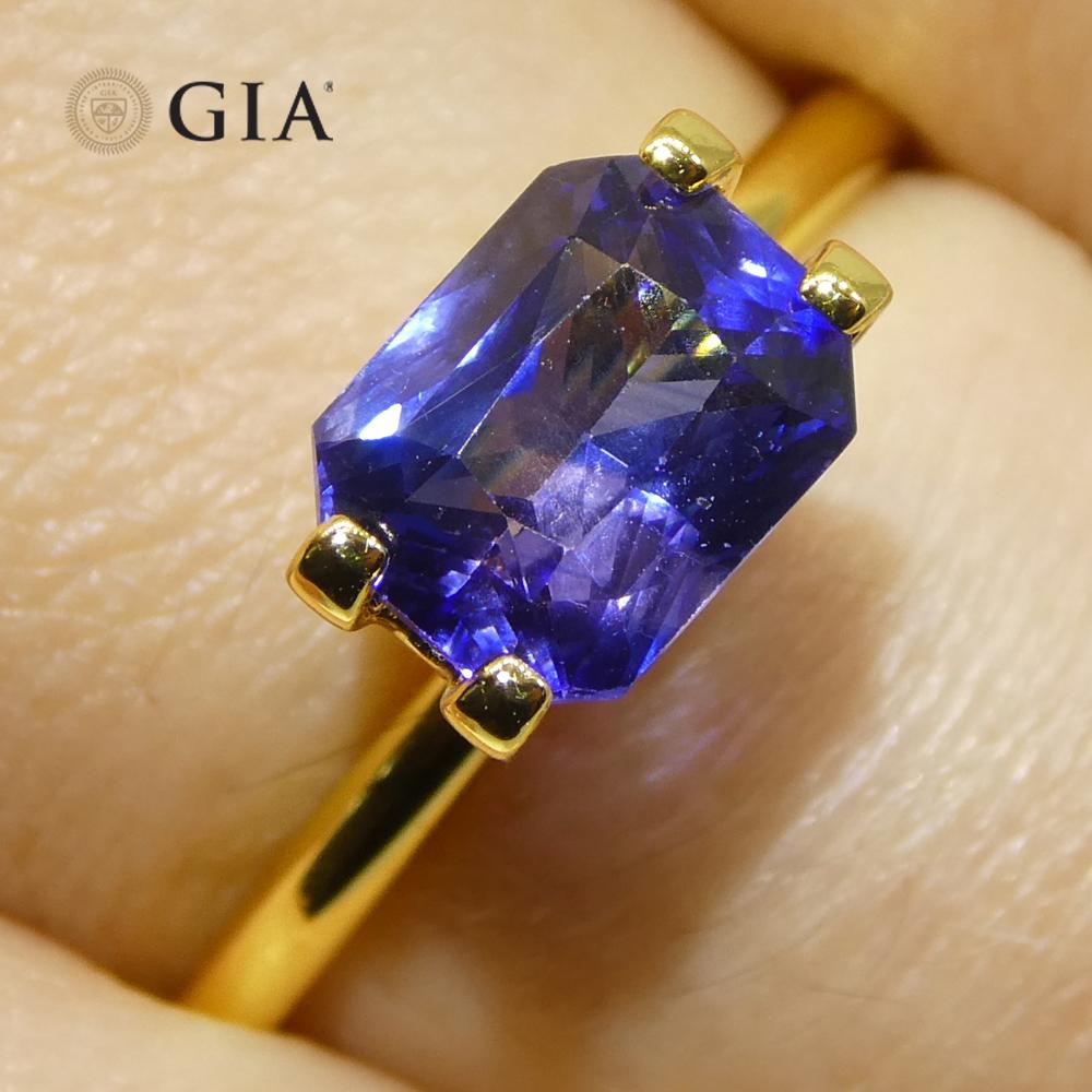 2.02ct Octagonal/Emerald Cut Purple and Blue Parti Sapphire GIA Certified (en anglais) en vente 9