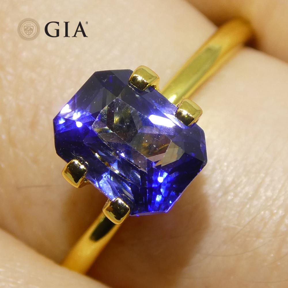 2.02ct Octagonal/Emerald Cut Purple and Blue Parti Sapphire GIA Certified (en anglais) Neuf - En vente à Toronto, Ontario