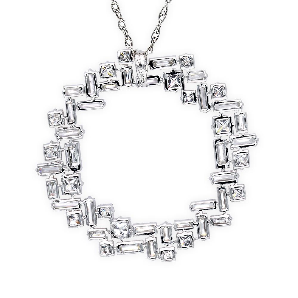 Ladies beautiful diamond open circle pendant necklace.
Handcrafted in 18k white gold.
32 baguette shaped diamonds with a TW of 2.03 carat.
18 princess cut diamonds with a TW of 1.39 carat.
SI1 SI2 clarity G-H color.
32 x 30 mm.

