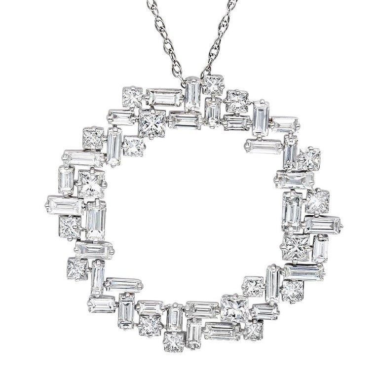 Women's 2.03 Carat Baguette 1.39 Carat Princess Cut Diamond  Circle Pendant Necklace  For Sale