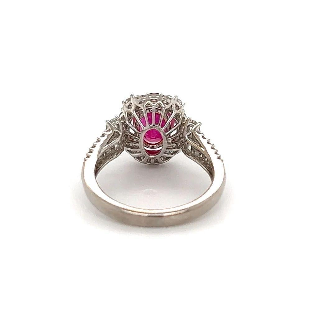 2.03 Carat Burma GIA Ruby and Diamond Vintage Platinum Ring Estate Fine Jewelry In Excellent Condition For Sale In Montreal, QC