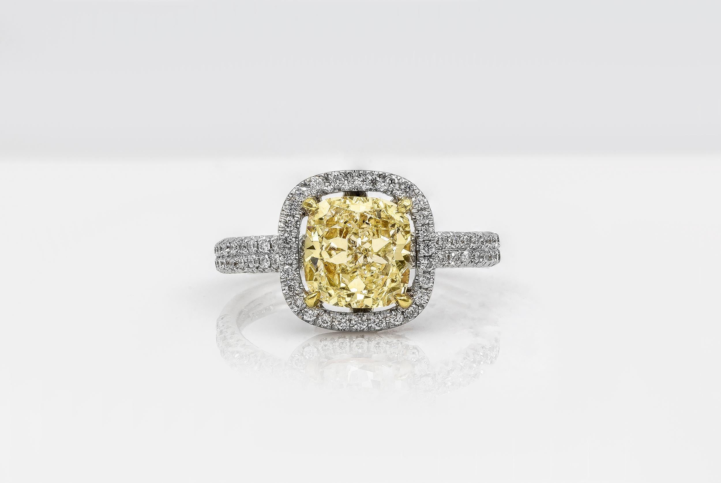Roman Malakov 2.03 Carats Cushion Cut Yellow Diamond Halo Engagement Ring In New Condition For Sale In New York, NY