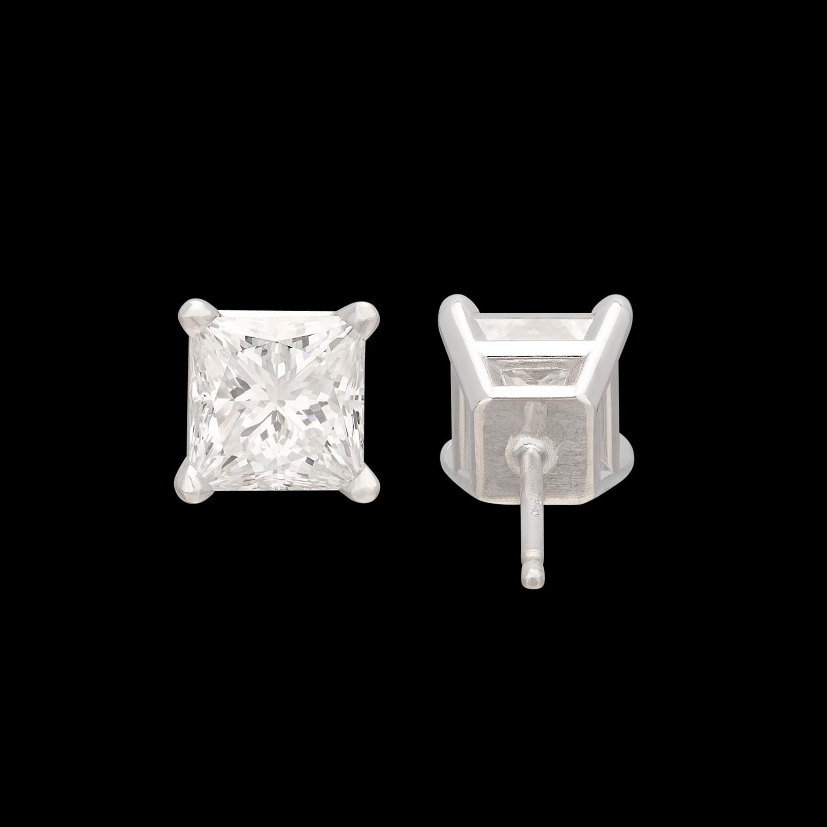 Women's or Men's 2.03 carat GIA Princess Cut Diamond Stud Earrings For Sale