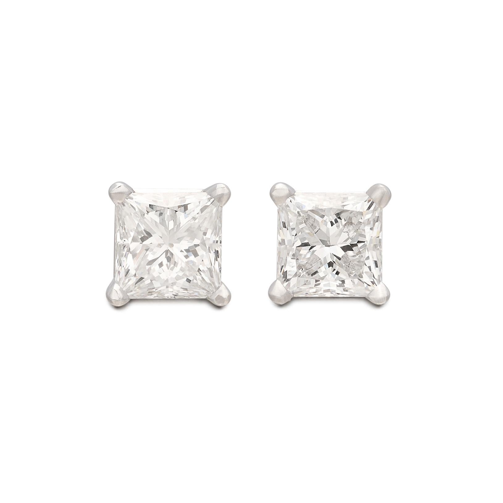 2.03 carat GIA Princess Cut Diamond Stud Earrings For Sale 1