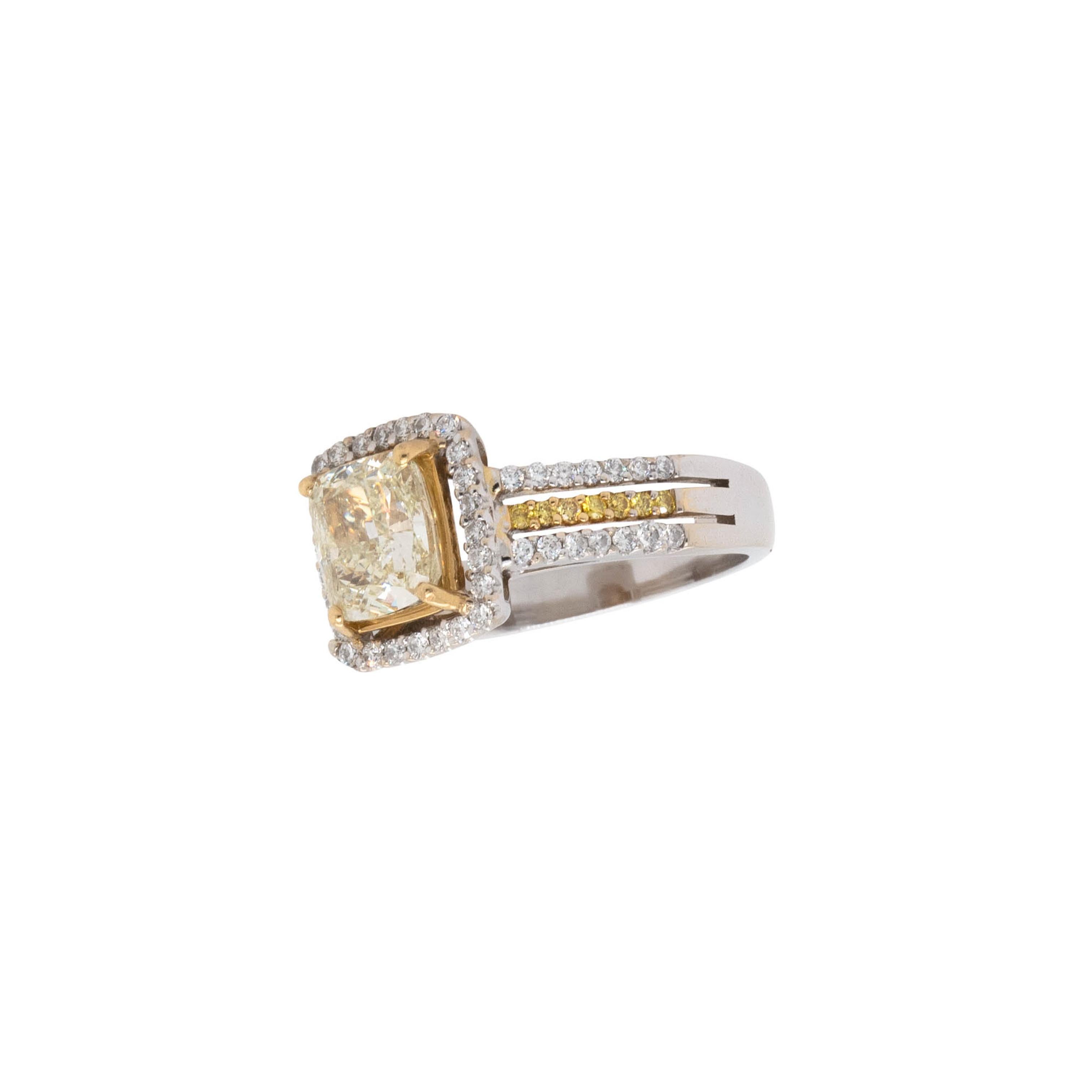 2,03 Karat Natürlicher Cushion-Schliff Fancy Yellow Wide Ring 1