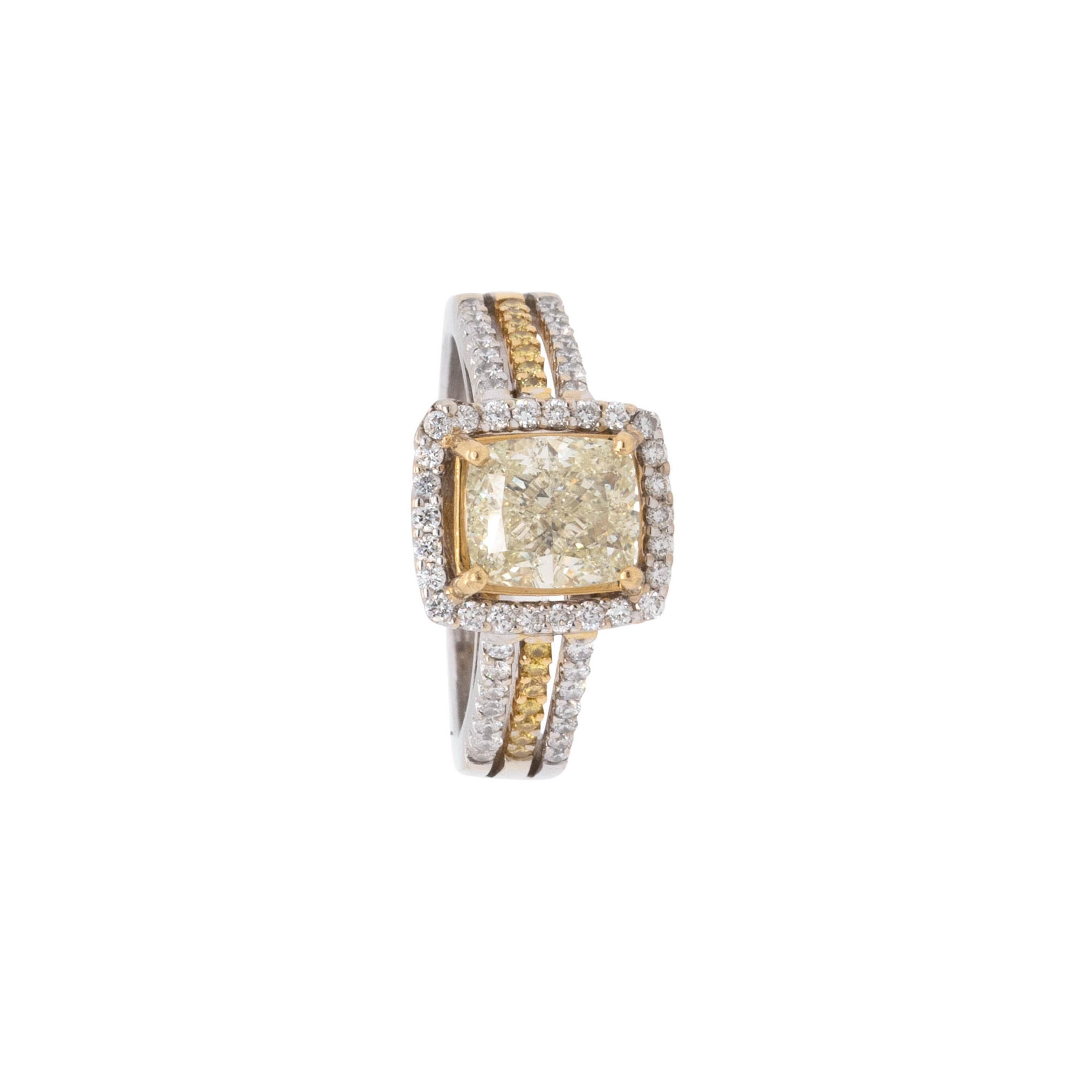 2,03 Karat Natürlicher Cushion-Schliff Fancy Yellow Wide Ring 6