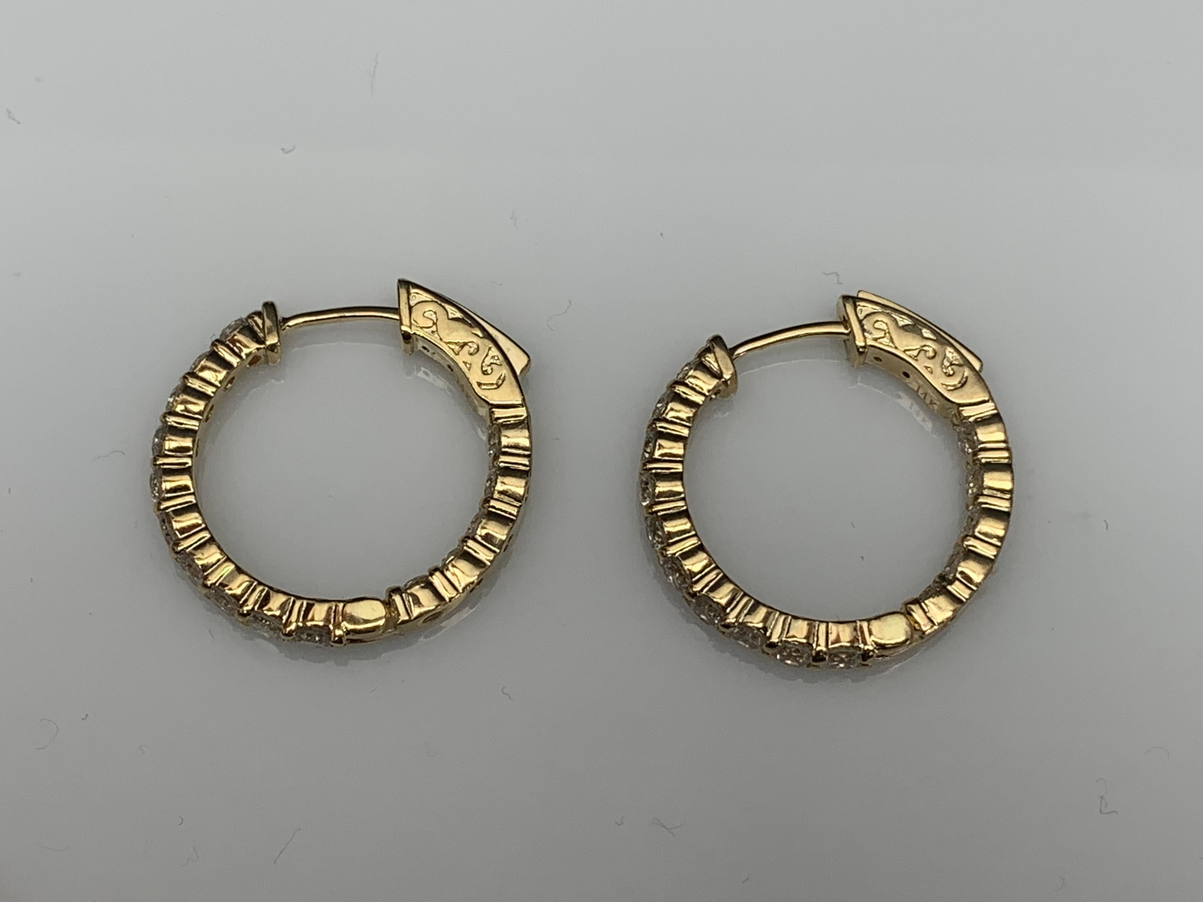 2.03 Carat Round Cut Diamond Hoop Earrings in 14K Yellow Gold In New Condition For Sale In NEW YORK, NY
