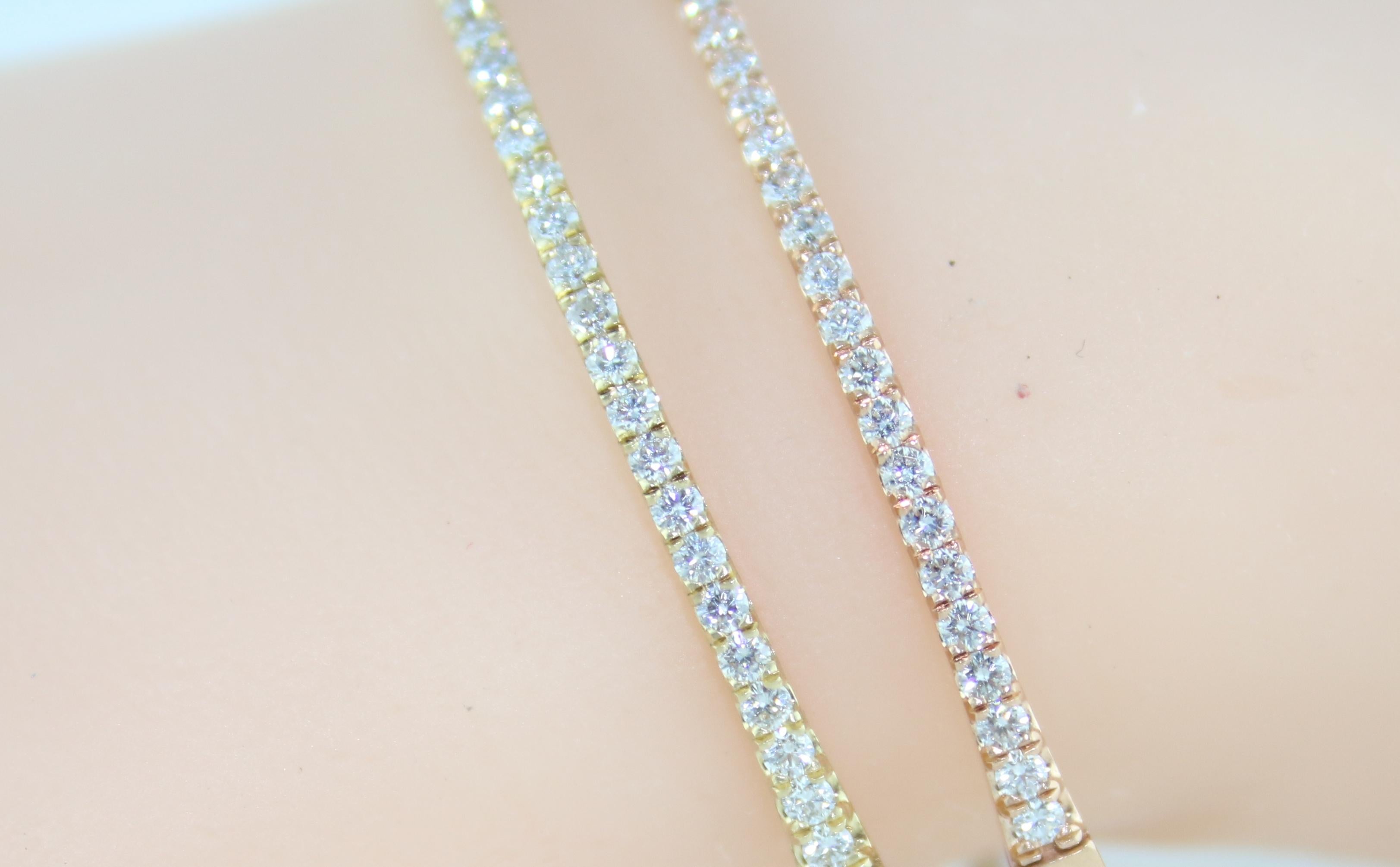 2.03 Carat Diamond All Around Gold Bangle Bracelet For Sale 5