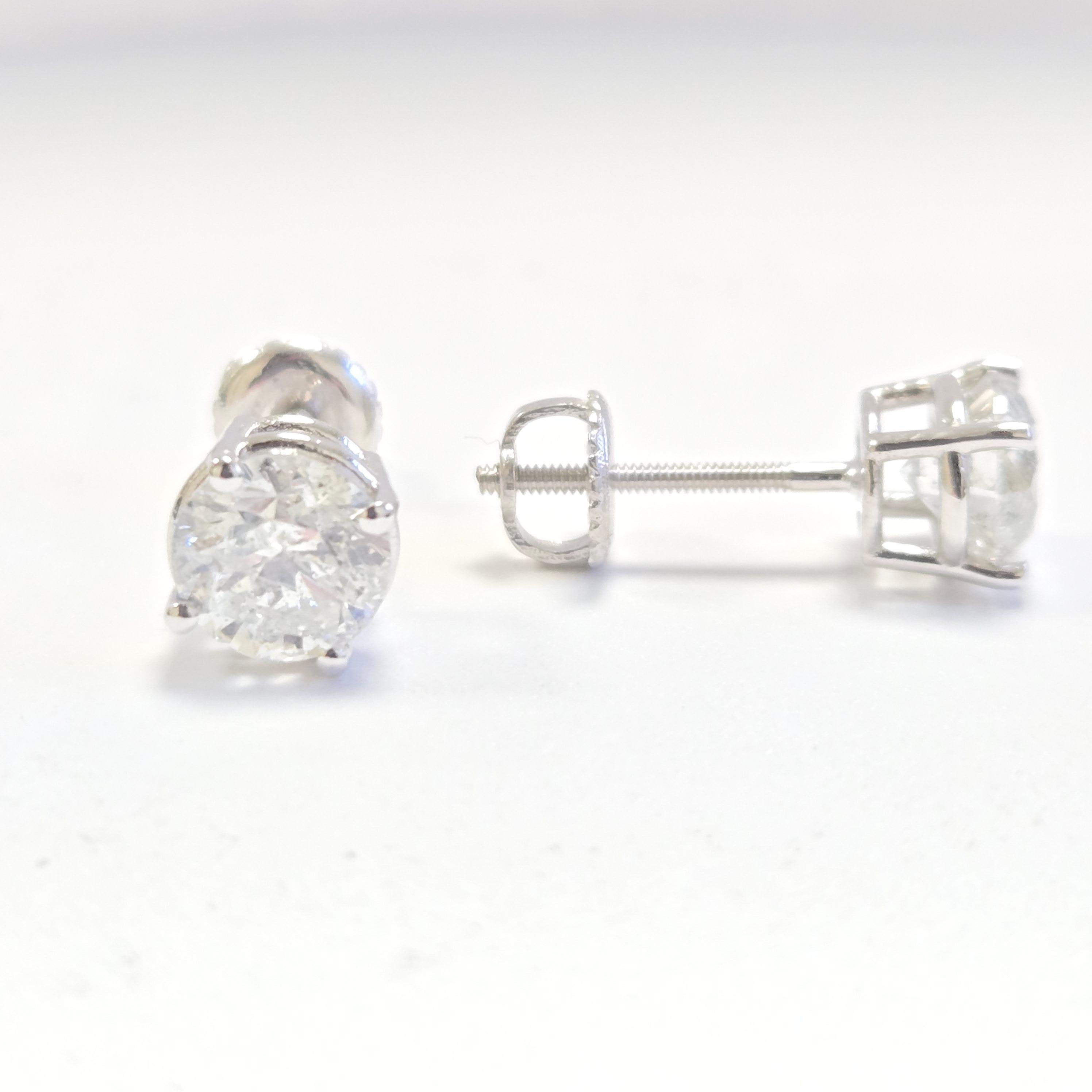 2.03 Quilates Diamante Natural Forma Redonda Pendientes Oro Blanco 14 Kilates en Nuevo Estado en Great Neck Plaza, NY