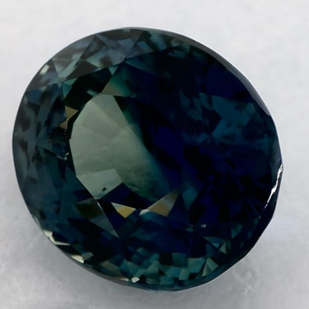 Taille ovale 2.03 Ct Blue Sapphire Oval Loose Gemstone en vente