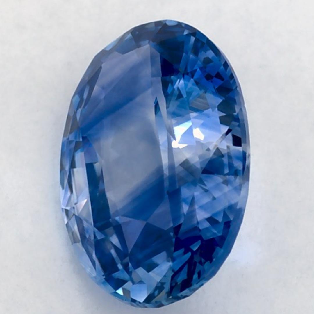 Donna 2.03 carati di zaffiro blu ovale sfuso in vendita