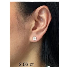 2.03 Karat Diamant-Ohrstecker