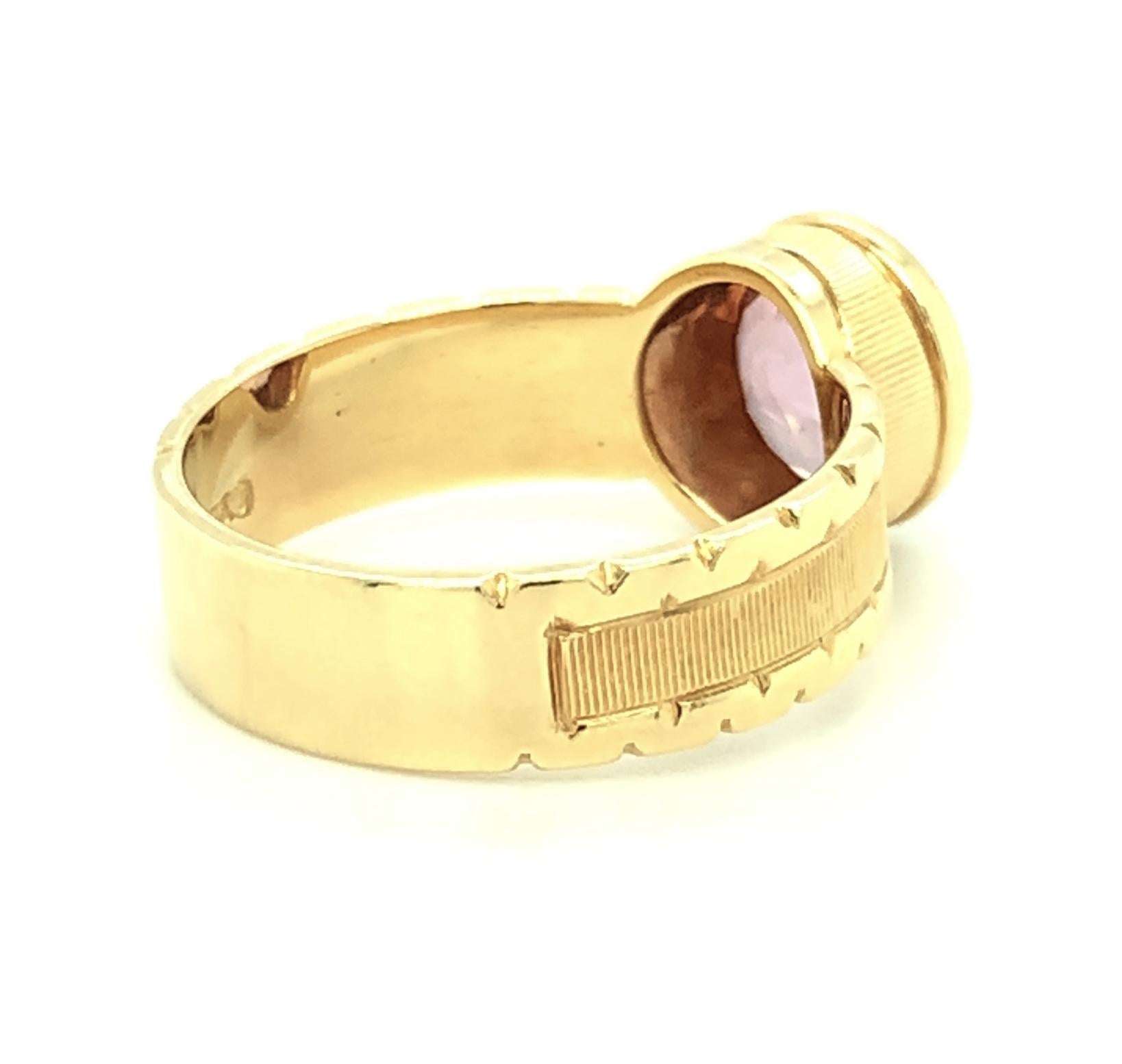 2.03 ct. Pink Spinel Band Ring in 18k Yellow Gold In New Condition For Sale In Los Angeles, CA
