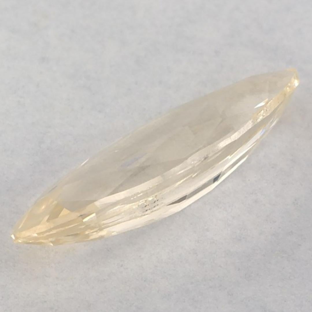 2.03 Ct Yellow Sapphire Marquise Loose Gemstone en vente 3