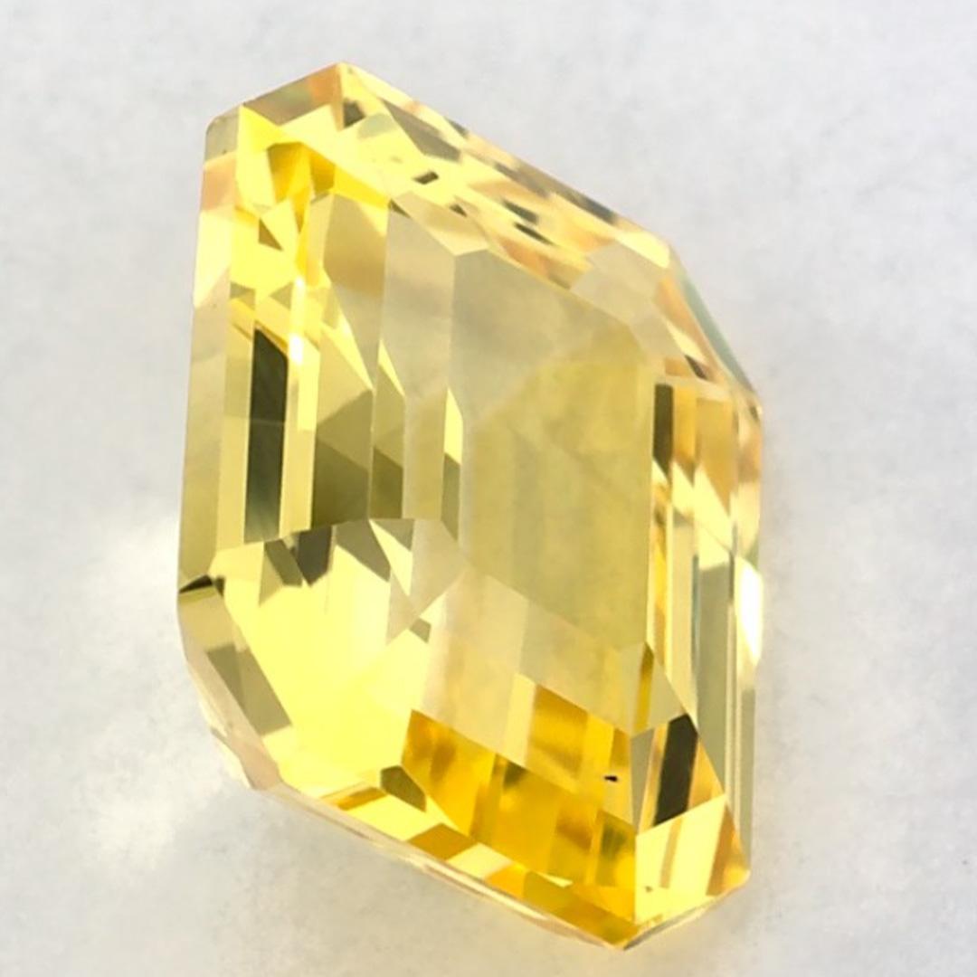 2.03 qt Zafiro Amarillo Octágono Gema Suelta en venta 2