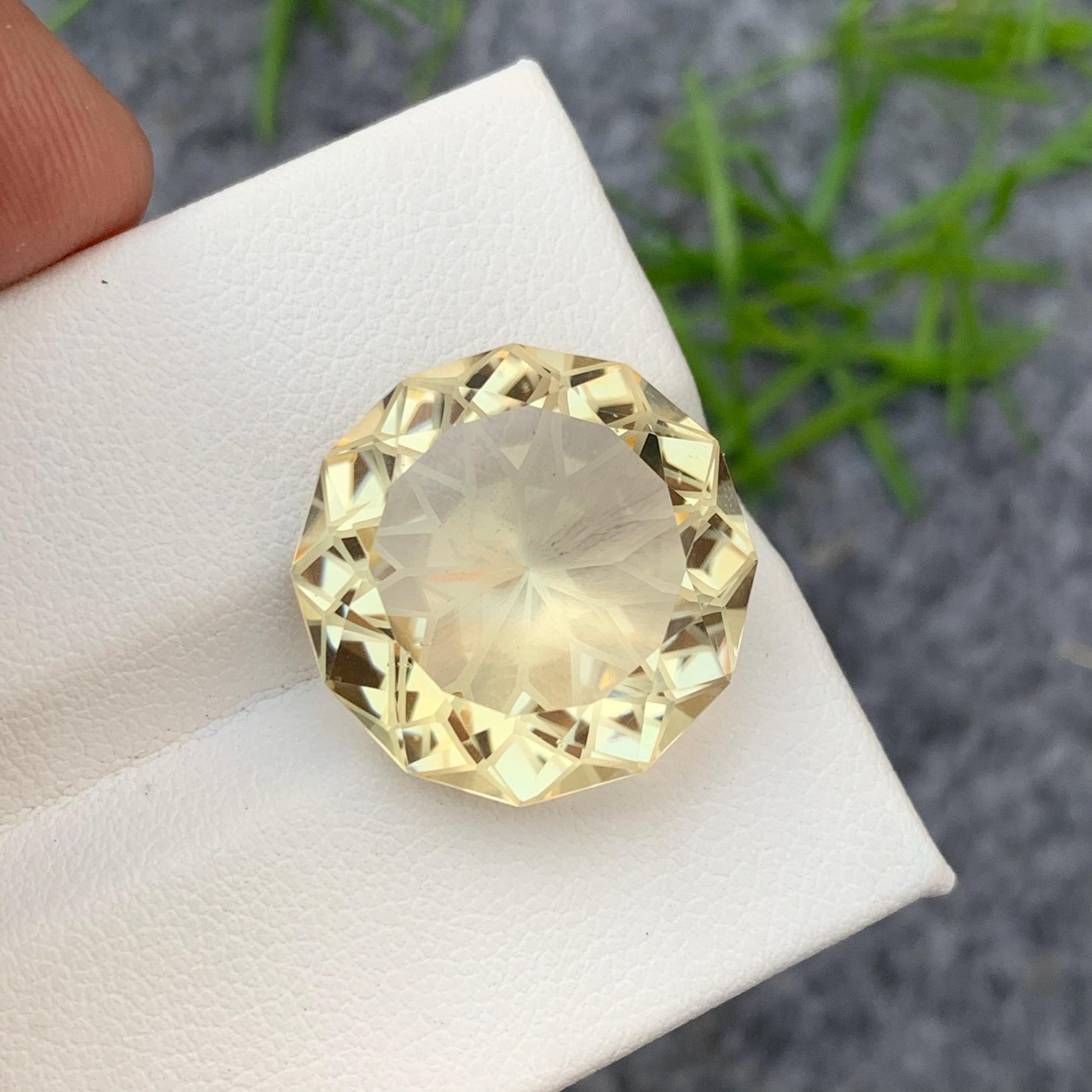 20.30 Carats Natural Loose Lime Yellow Citrine Round Cut for Necklace Jewelry For Sale 2