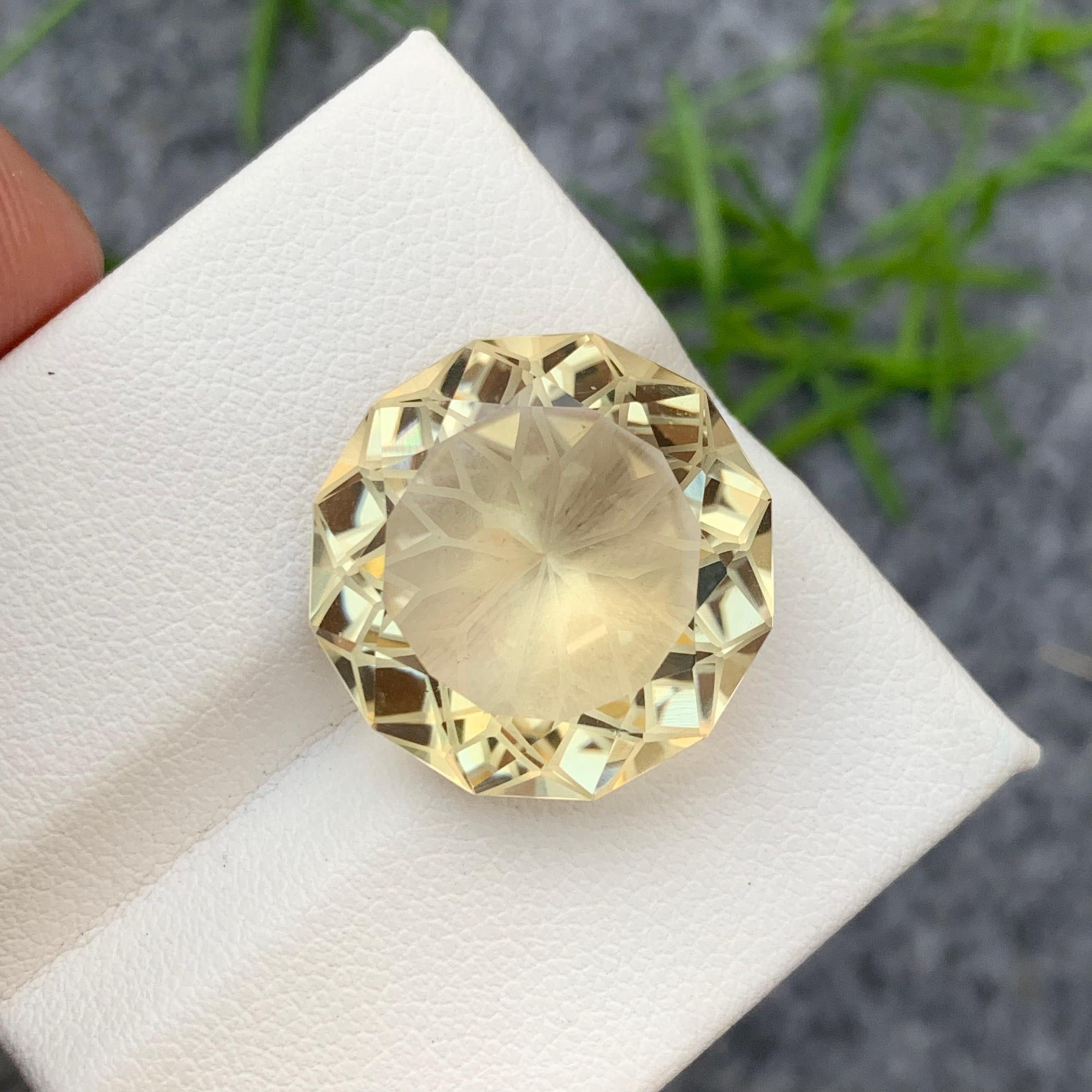 20.30 Carats Natural Loose Lime Yellow Citrine Round Cut for Necklace Jewelry For Sale 3
