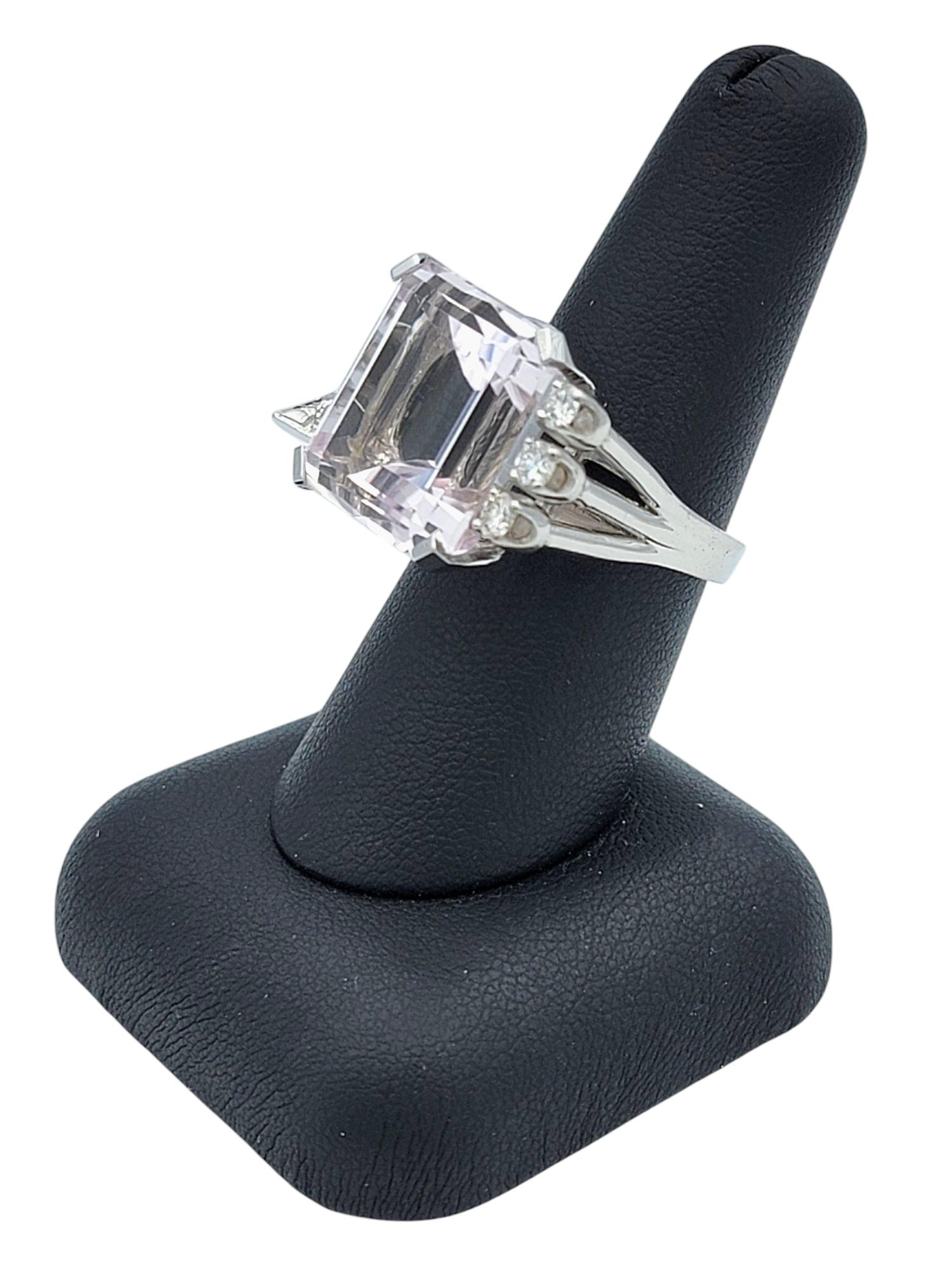 20,32 Karat Quadratischer Kunzit-Cocktailring mit Diamanten im Smaragdschliff aus 14 Karat Gold im Angebot 7