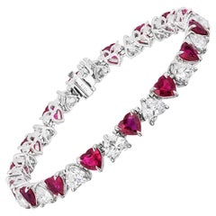 Armband mit 20,35 Karat herzförmigem Rubin und Diamanten