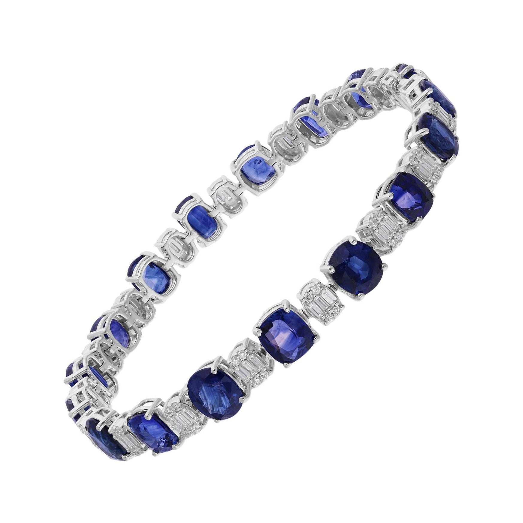 20.36 Carat Blue Sapphire 1.31 Carat SI/H Diamond Bracelet 14 Karat White Gold