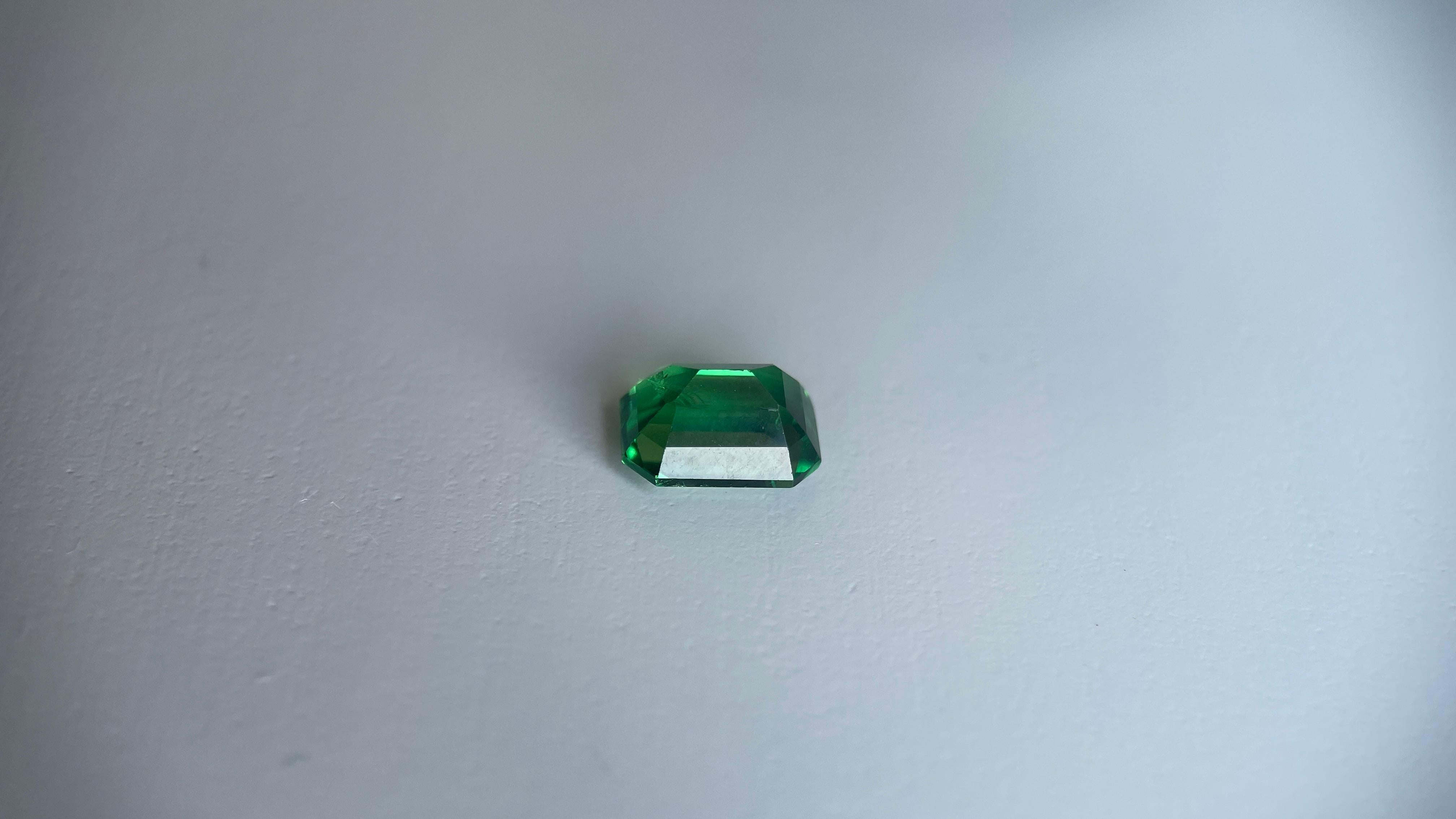da uomo o donna 2,03Ct Tsavorite Garnet- Verde vibrante/verde elettrico di qualità superiore in vendita