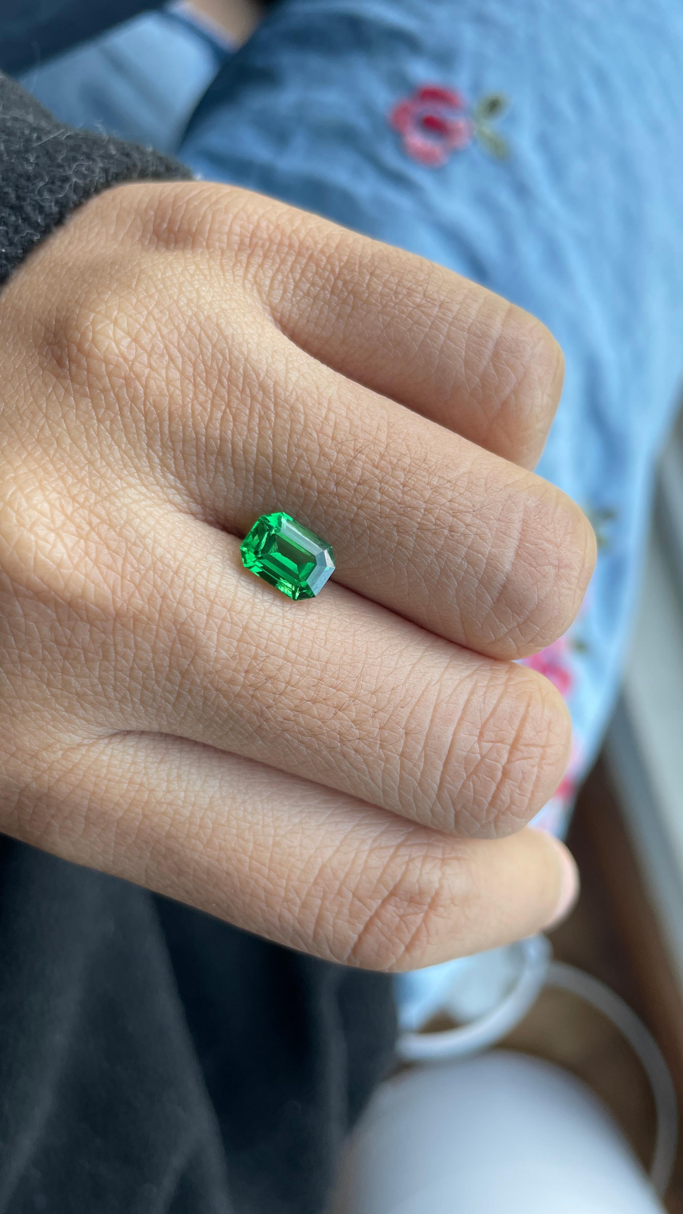 2,03Ct Tsavorite Garnet- Verde vibrante/verde elettrico di qualità superiore in vendita 3