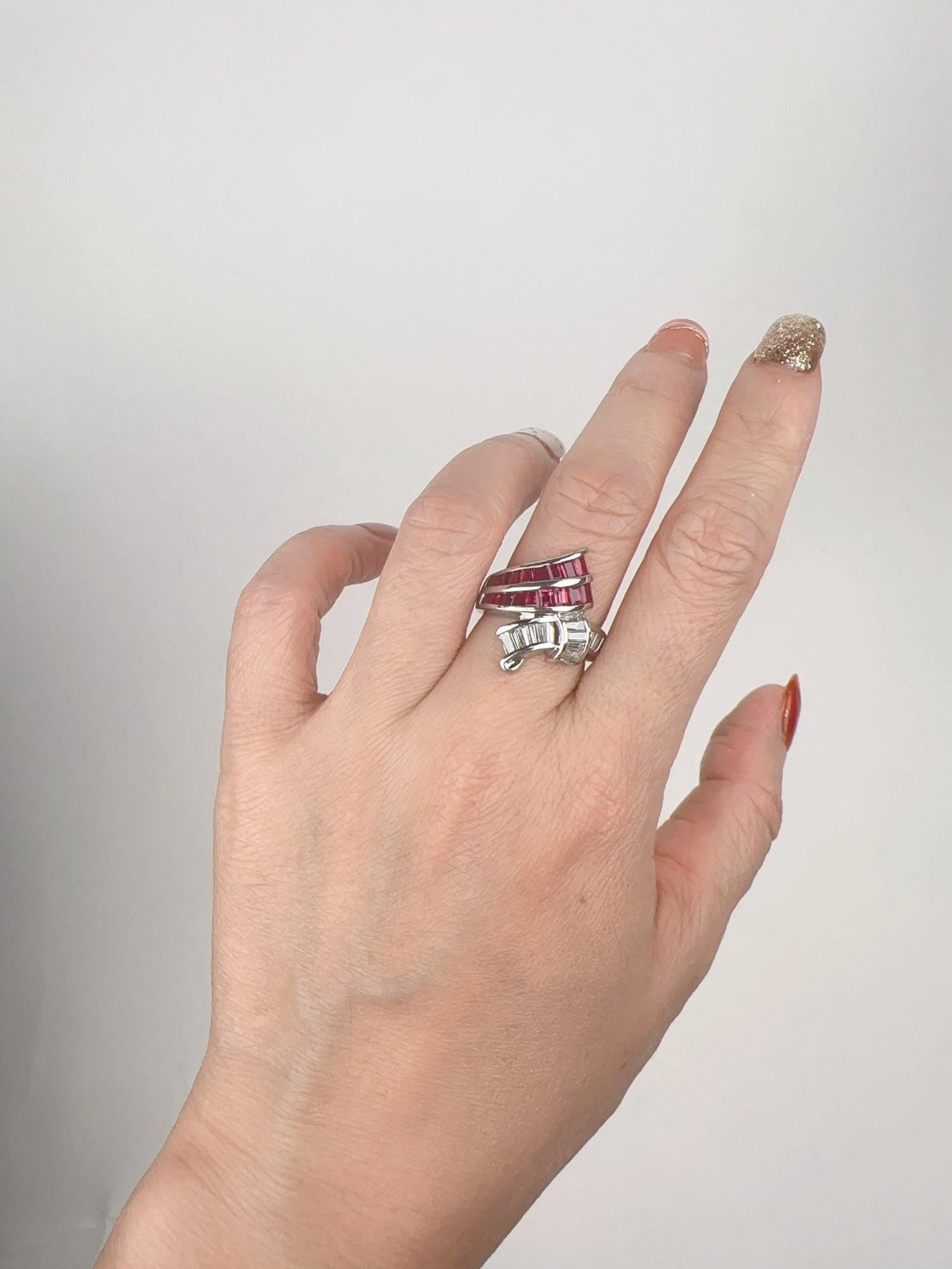 2,03ctw Rubí Baguette y Diamante Diseño Abstracto Anillo Platino Pesado 8,3g V1138 en Bueno estado para la venta en Osprey, FL