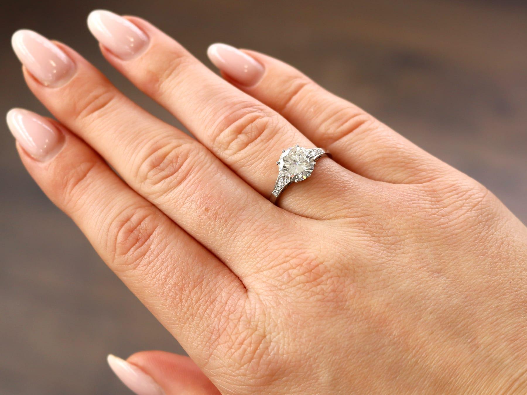 Round Cut 2.04 Carat Diamond and Platinum Solitaire Ring For Sale