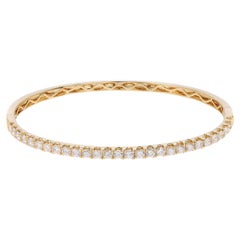 2.04 Carat Diamond Bangle Bracelet 18K Yellow Gold