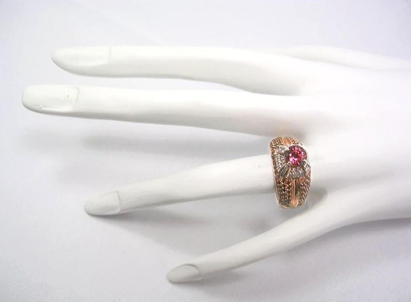 2.04 Carat Padparadscha Sapphire Diamond Ring Rose Gold For Sale 3