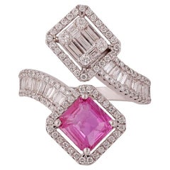 Bague en or 18 carats avec saphir rose de 2,04 carats et diamants  Or