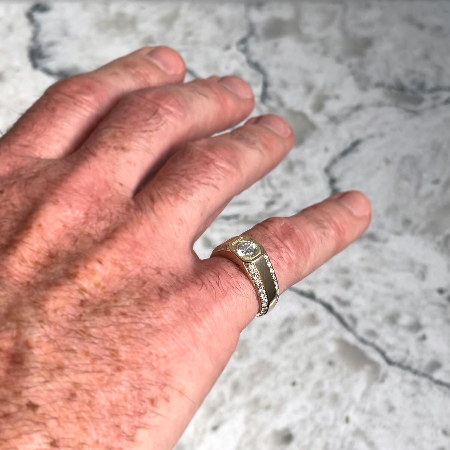 2.04 Carat Reclaimed Diamond Men's Yellow Gold Signet Ring For Sale 9