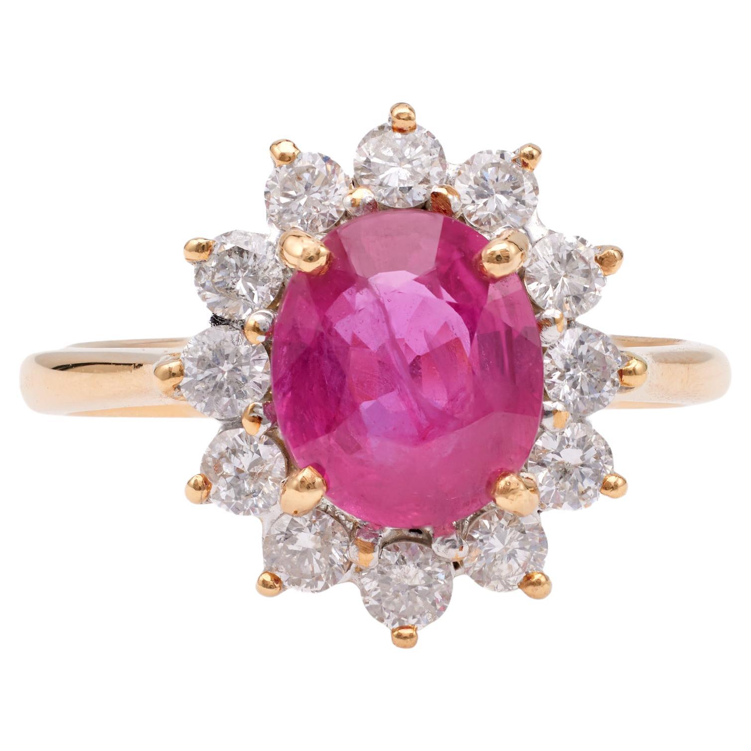 2.04 Carat Ruby and Diamond 18k Yellow Gold Cluster Ring For Sale