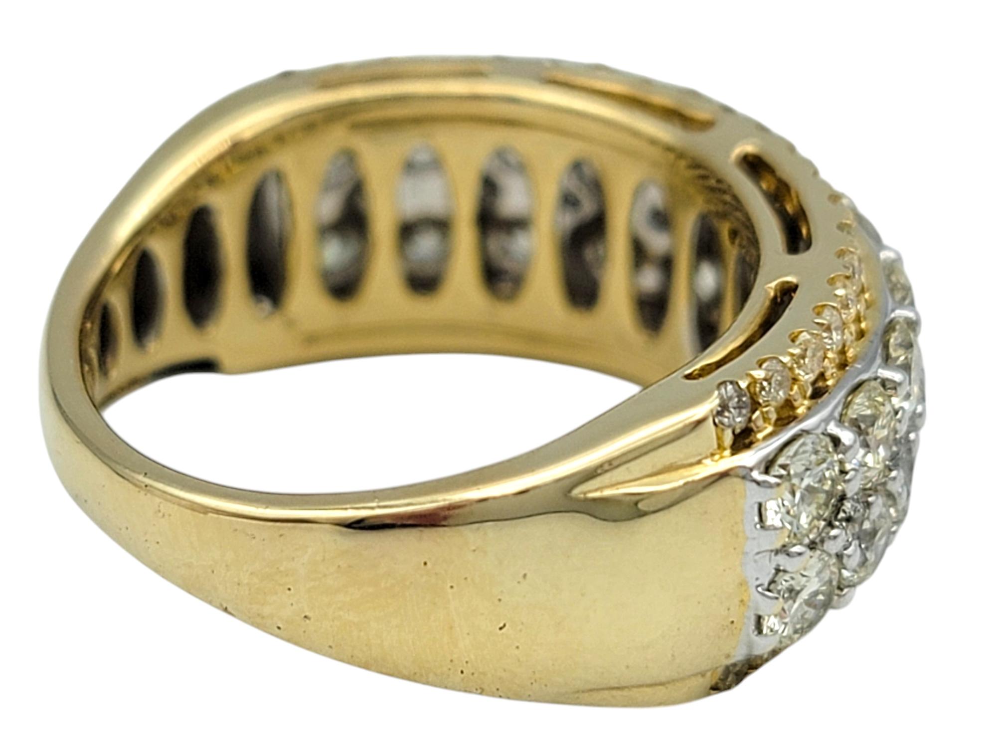 2,04 Karat insgesamt runder Diamant Multi-Row Bandring aus zweifarbigem 14 Karat Gold im Angebot 1