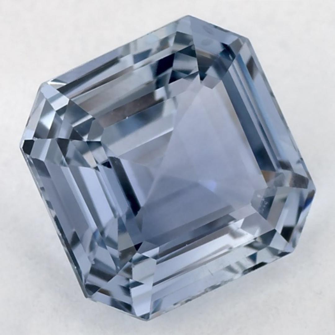 2.04 Ct Blue Sapphire Octagon Cut Loose Gemstone In New Condition For Sale In Fort Lee, NJ