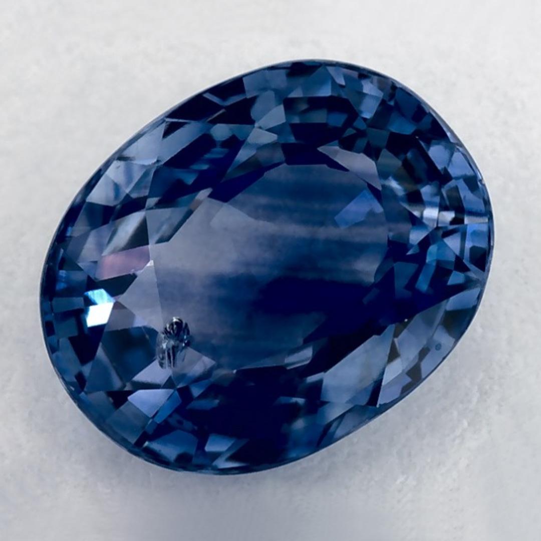 Taglio ovale 2.04 carati di zaffiro blu ovale sfuso in vendita