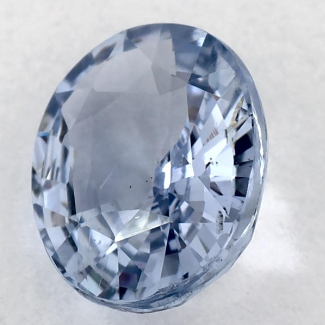 Donna 2.04 carati di zaffiro blu ovale sfuso in vendita