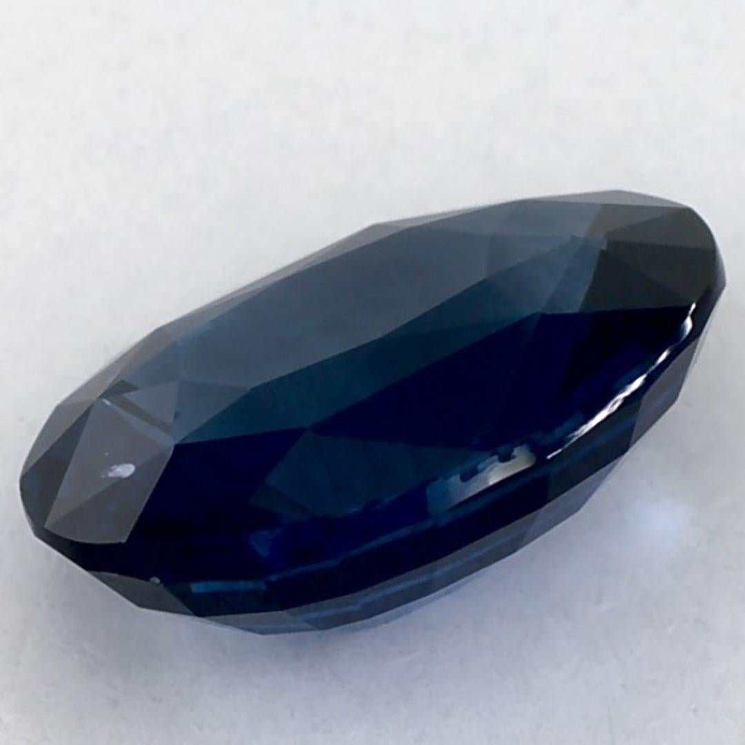 2.04 carati di zaffiro blu ovale sfuso in vendita 3