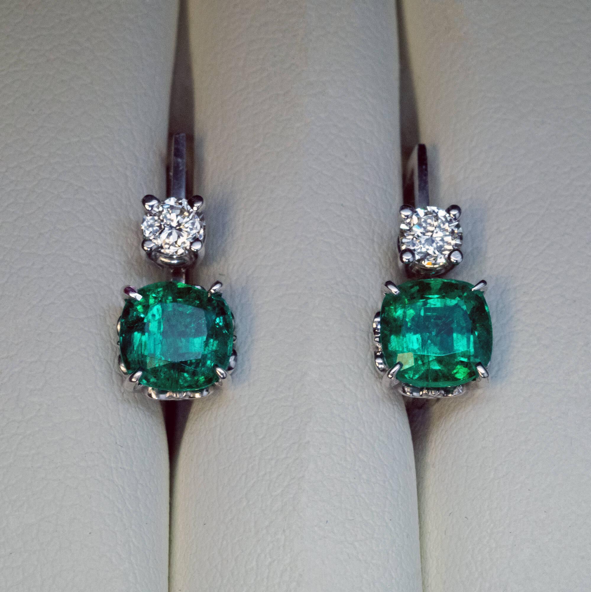 Women's 2.04 Carat Emerald Diamond White Gold Earrings