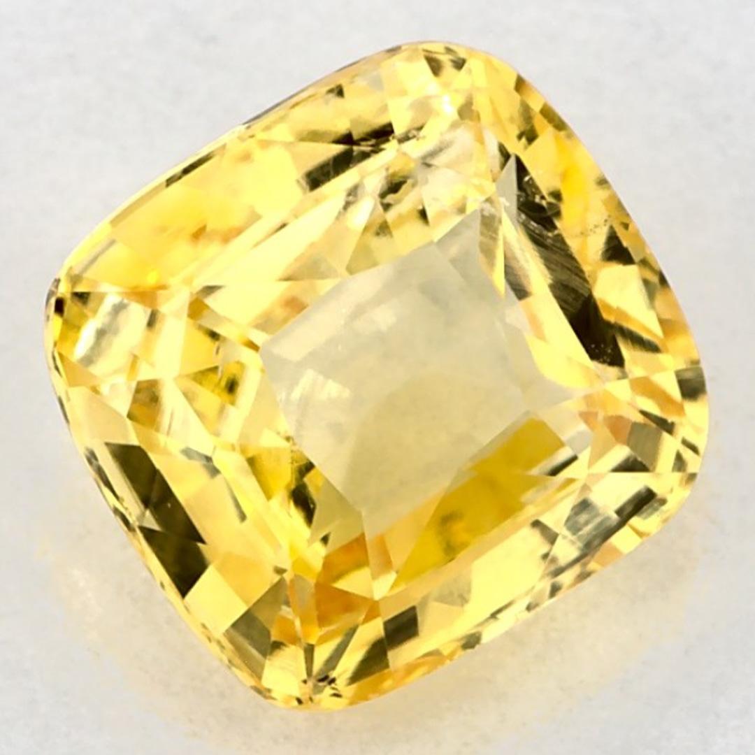 Taglio cuscino 2.04 carati di zaffiro giallo a cuscino, gemma sciolta in vendita