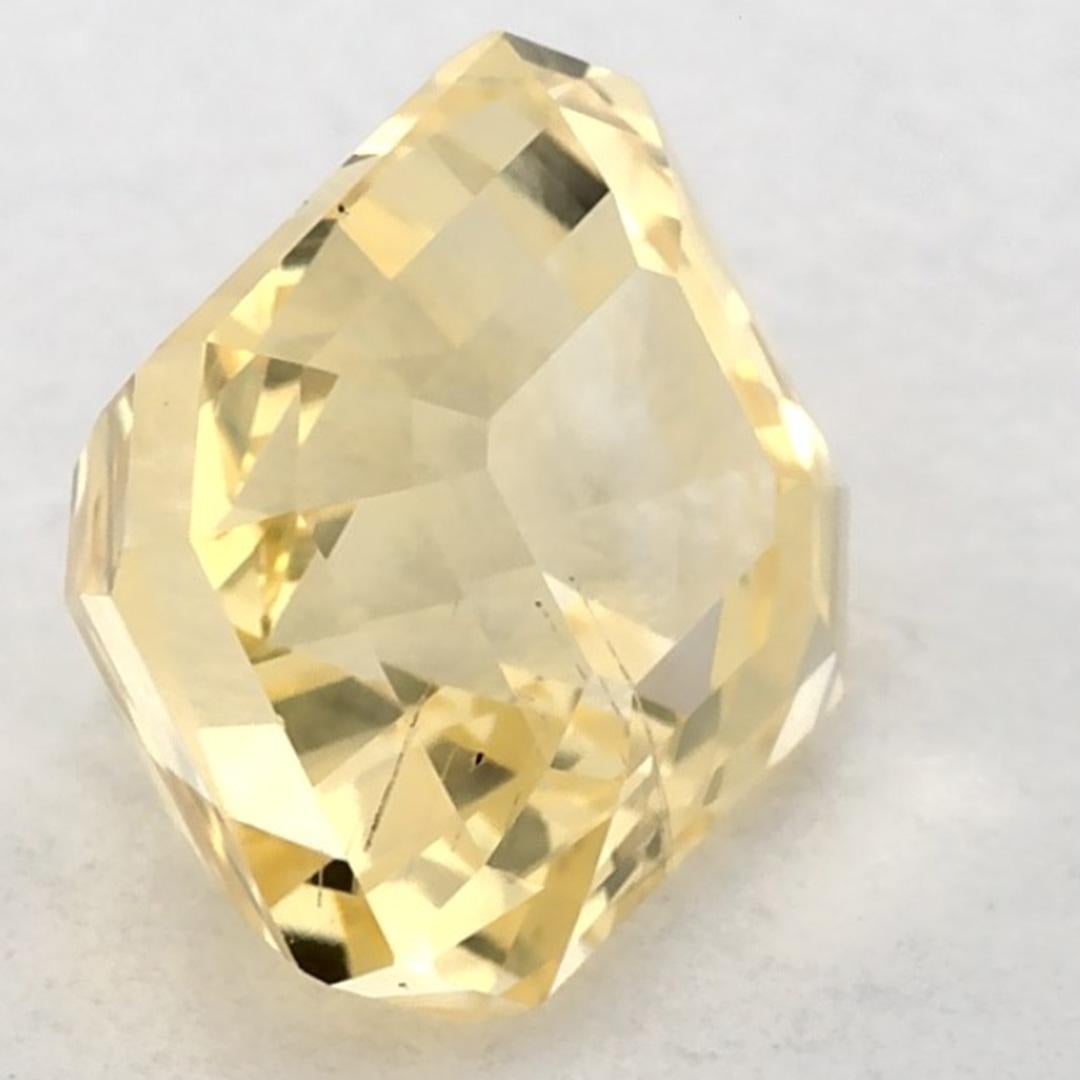 2.04 Ct Yellow Sapphire Octagon Loose Gemstone (pierre précieuse en vrac) en vente 1