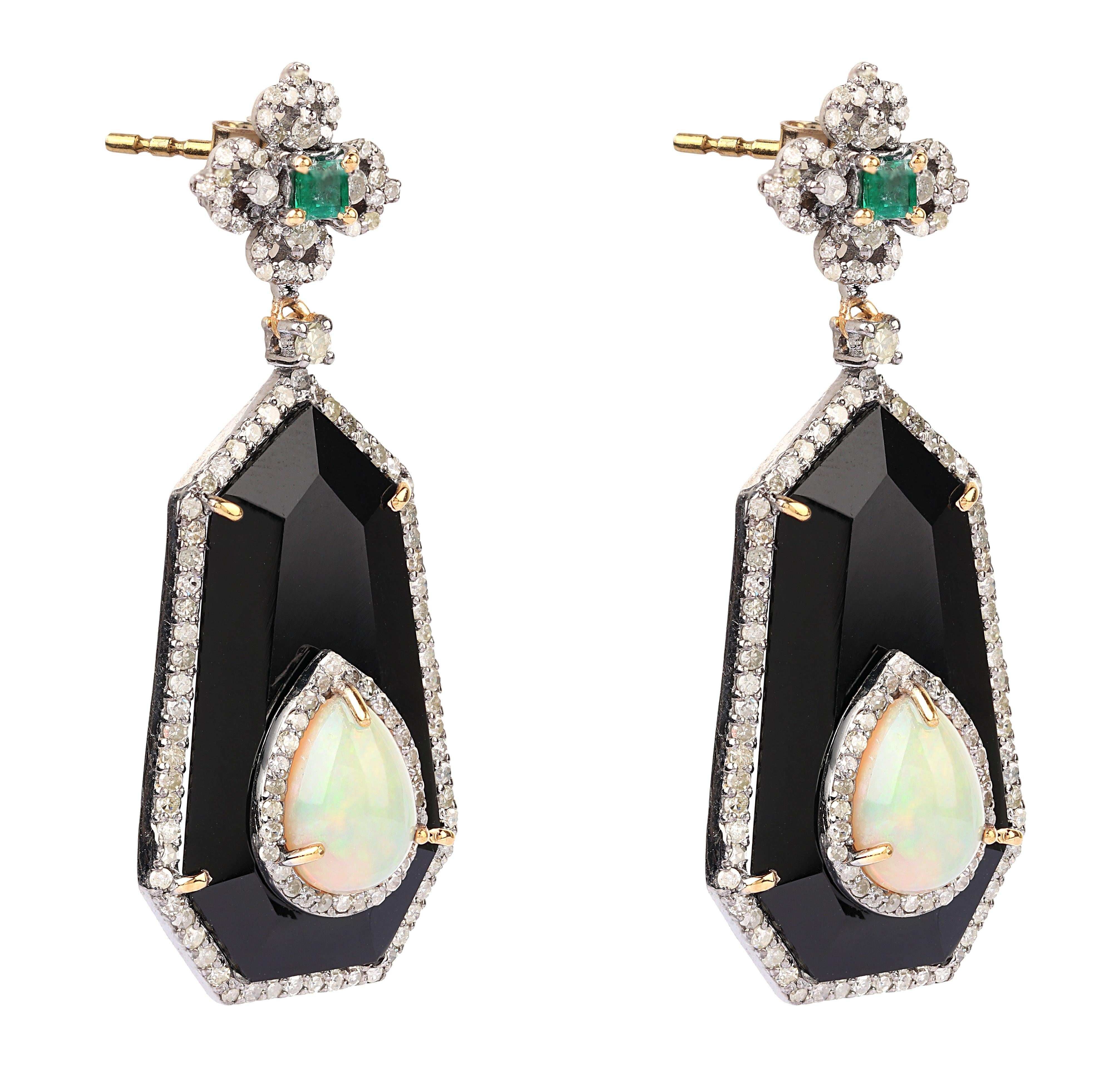 20.41 Carats Diamond, Emerald, Opal, and Onyx Drop Earrings in Art-Deco Style In New Condition For Sale In Jaipur, IN