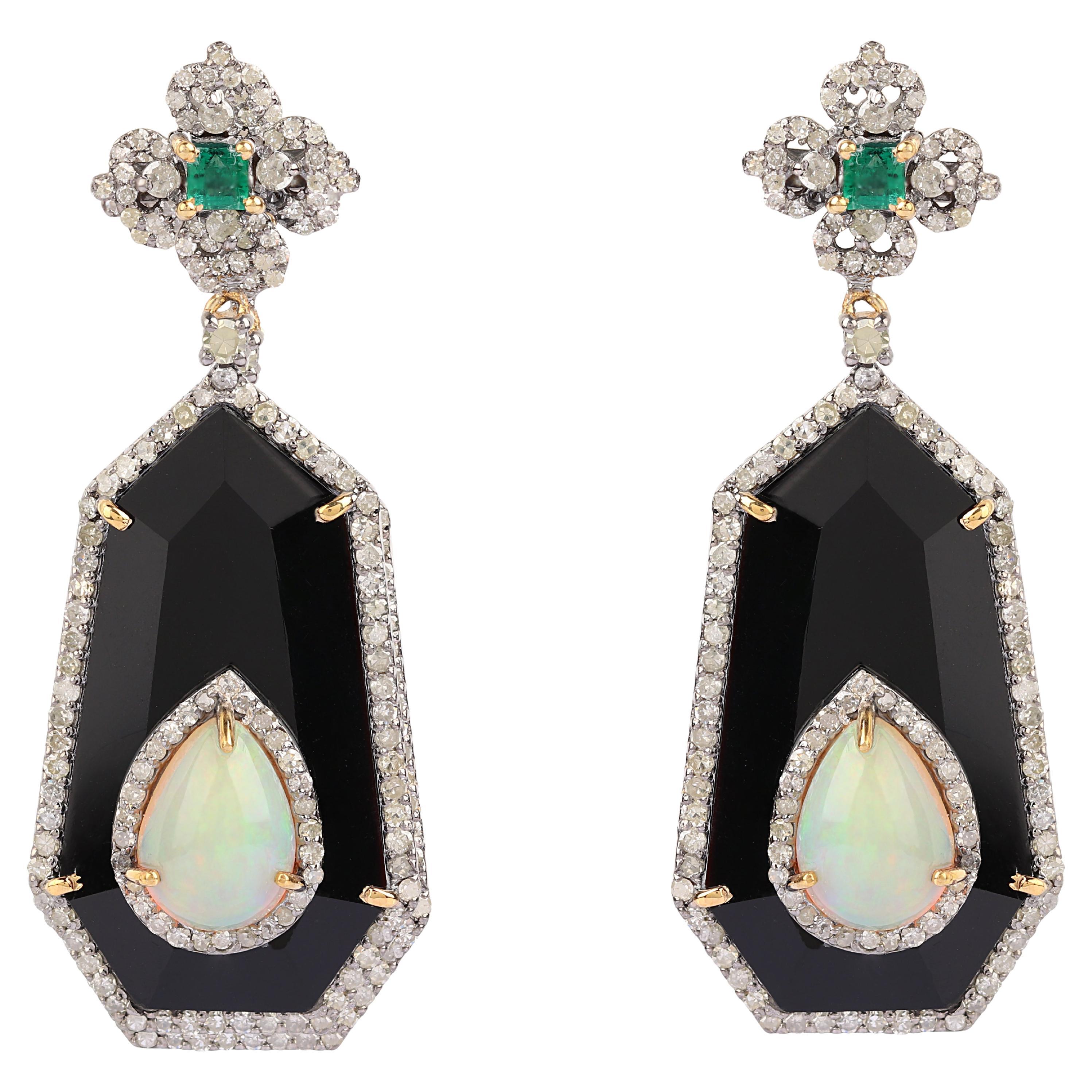 Boucles d'oreilles en goutte de style Art déco en diamant, émeraude, opale et onyx de 20,41 carats