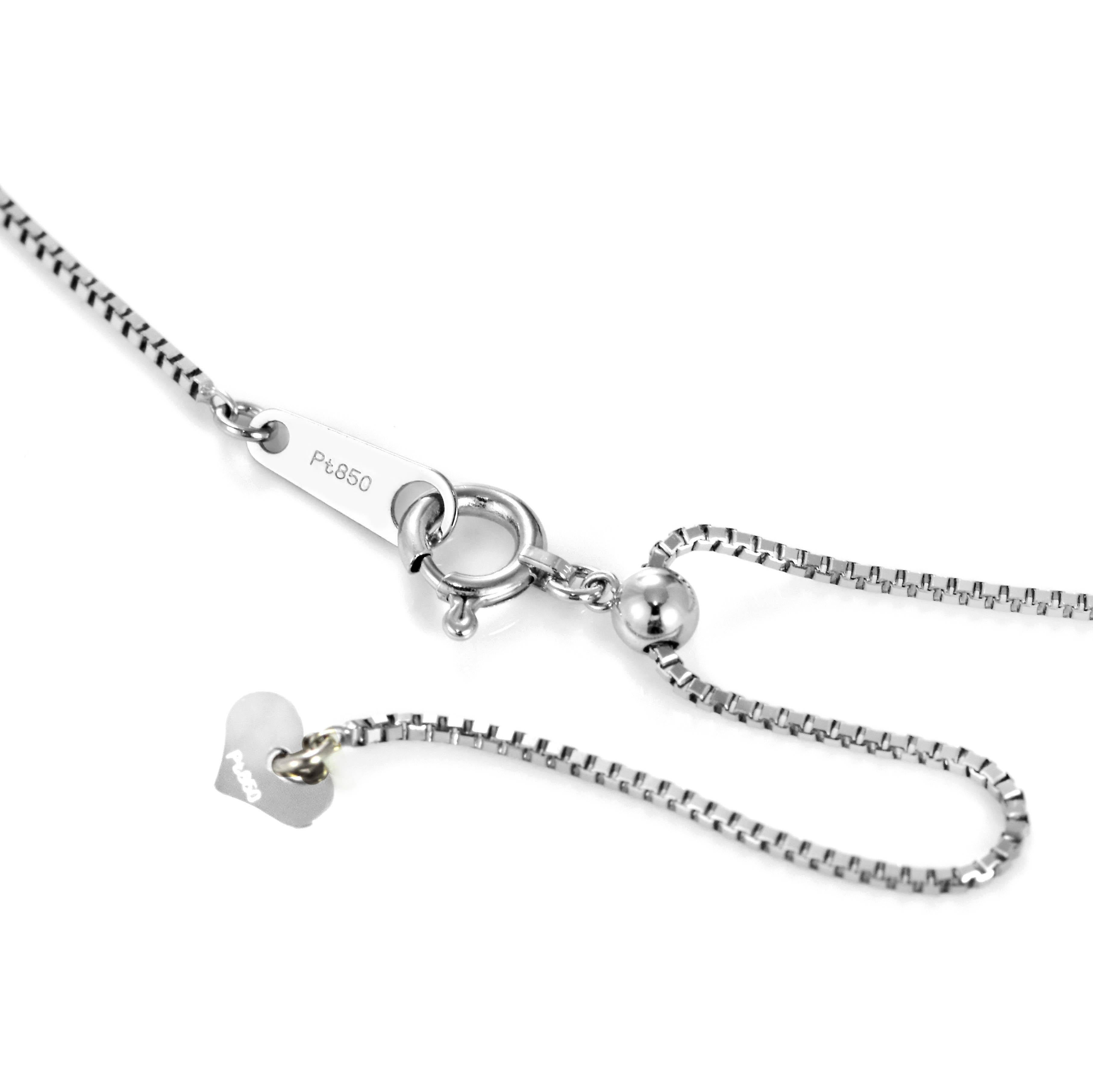 20.42 Carat Natural Cabochon Mandarin Garnet & Diamond Pendant Made in Platinum For Sale 2