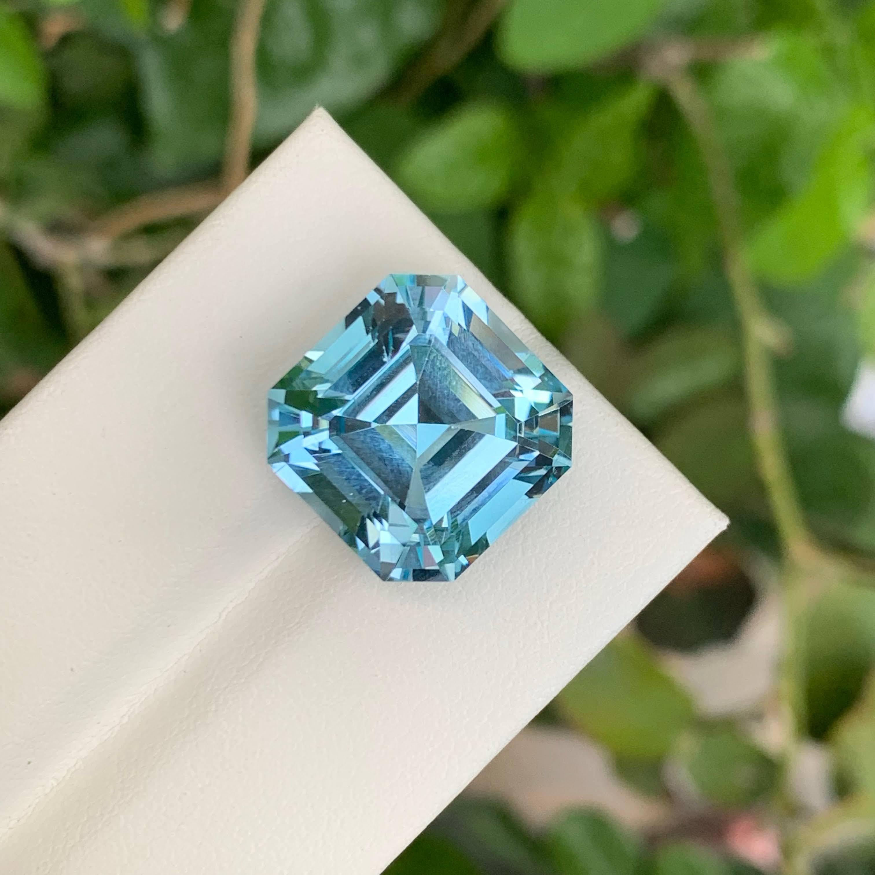 20,45 Carati di Topazio Blu Svizzero Naturale Sciolto Taglio Asscher Gemma del Madagascar In condizioni Nuovo in vendita a Bangkok, TH