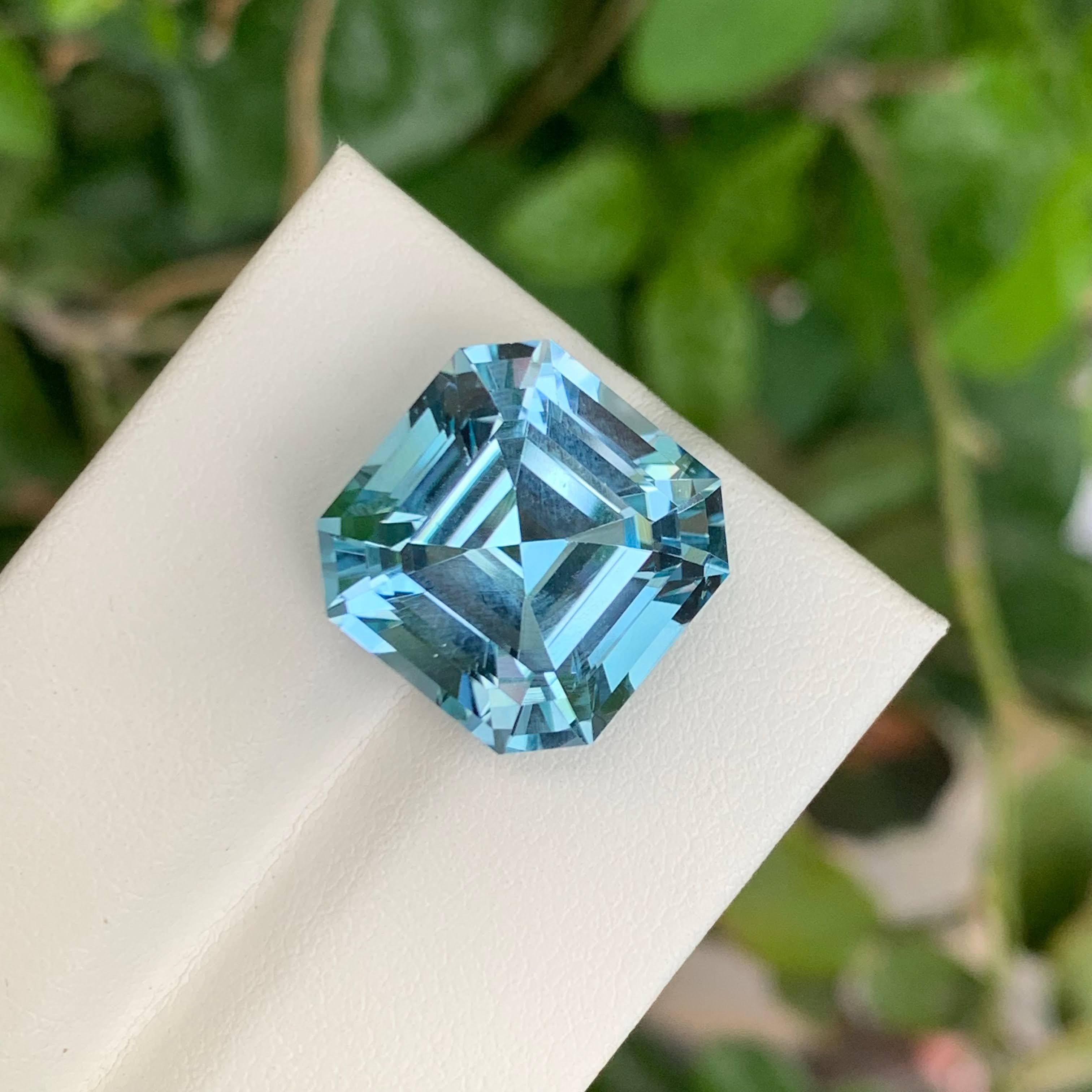 20,45 Carati di Topazio Blu Svizzero Naturale Sciolto Taglio Asscher Gemma del Madagascar in vendita 2