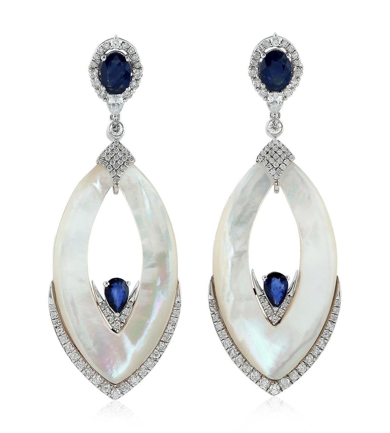 Marquise Cut 20.47 Carat Mother of Pearl Blue Sapphire 18 Karat Gold Diamond Earrings For Sale