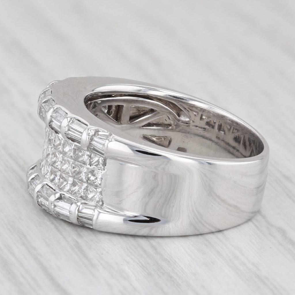 2.04ctw Diamond 18k White Gold Band Size 6.75 Ring en vente 4