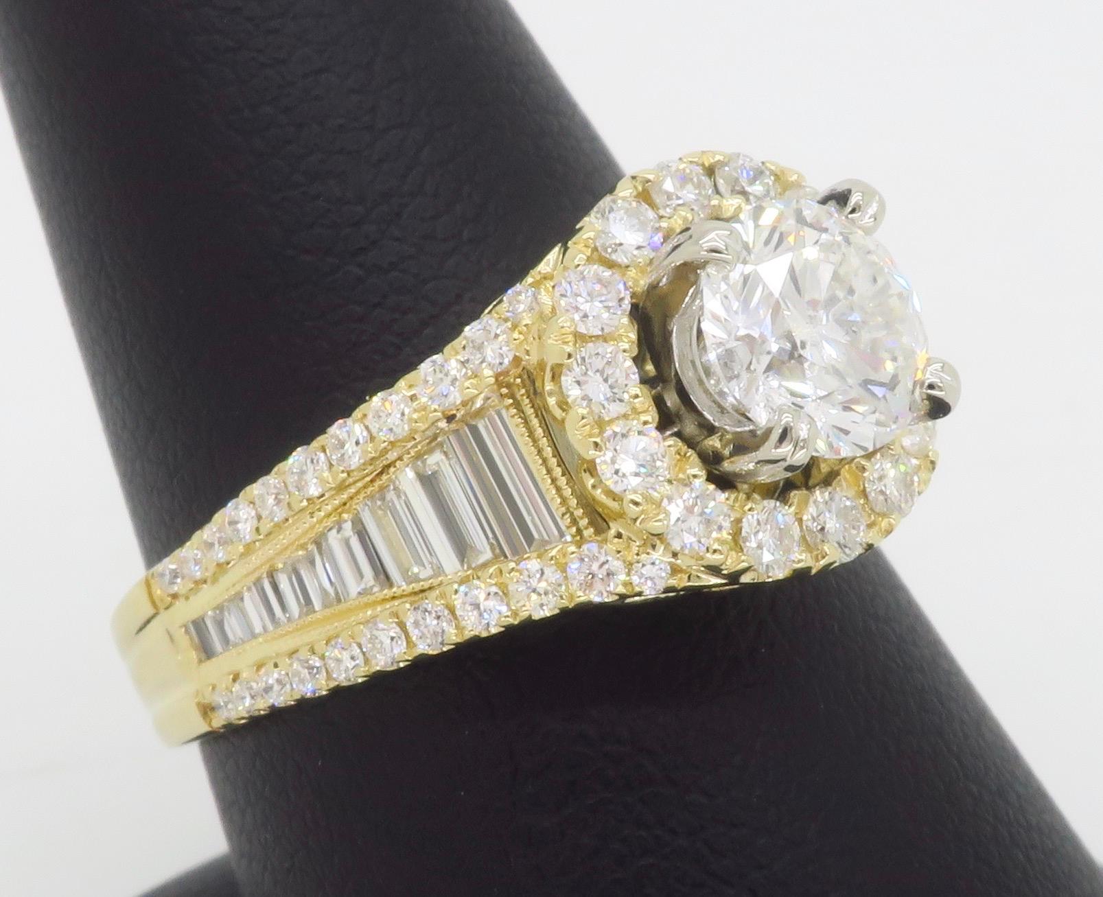 2.04CTW Diamond Engagement Ring in 14k Yellow Gold For Sale 9