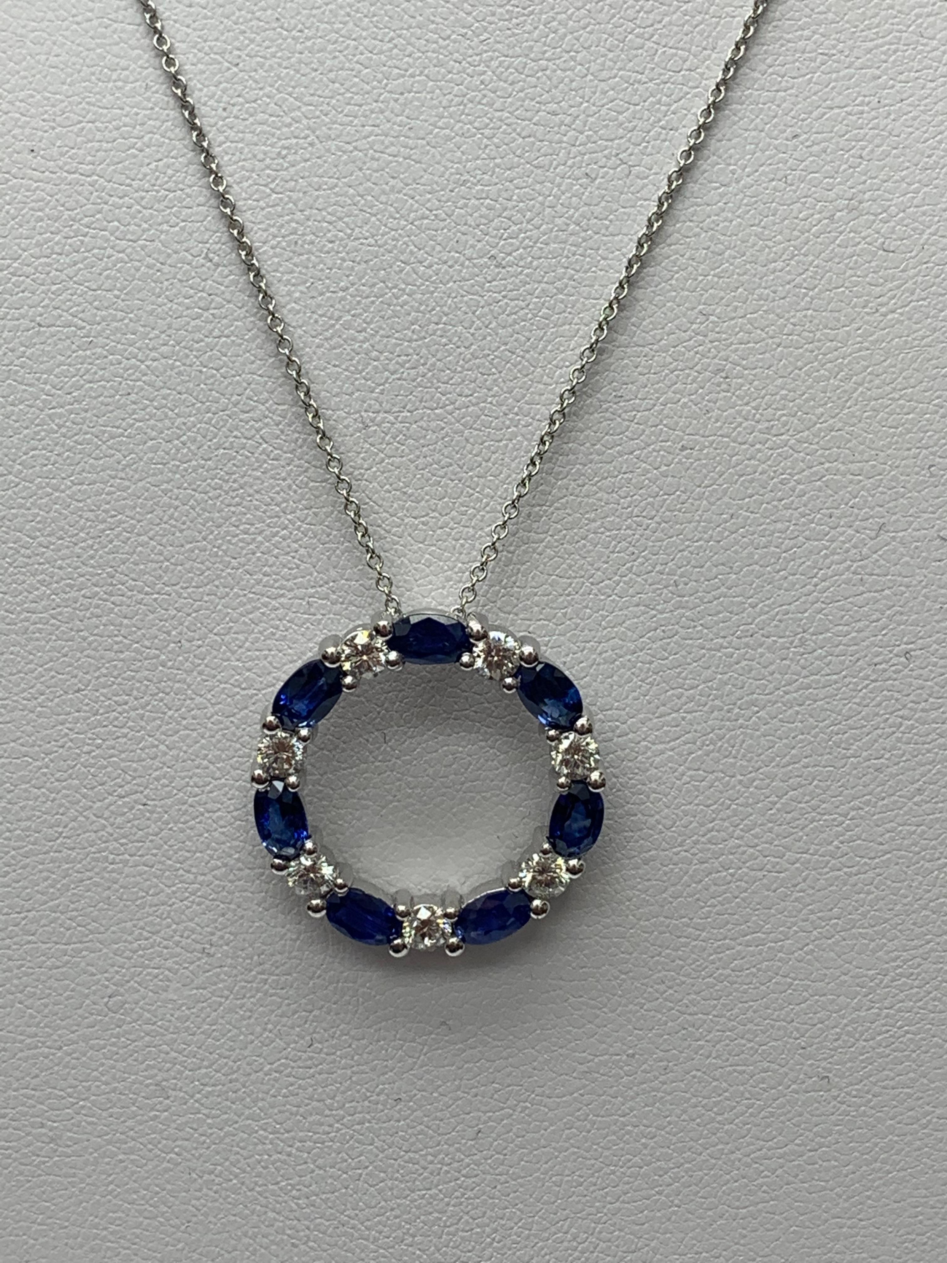 Modern 2.05 Carat Blue Sapphire and Diamond Circle Pendant Necklace in 14k White Gold For Sale